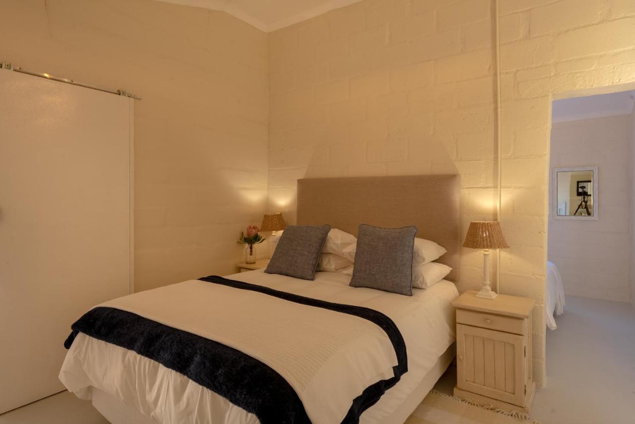 Honeyrock Cottages Kleinmond Extérieur photo