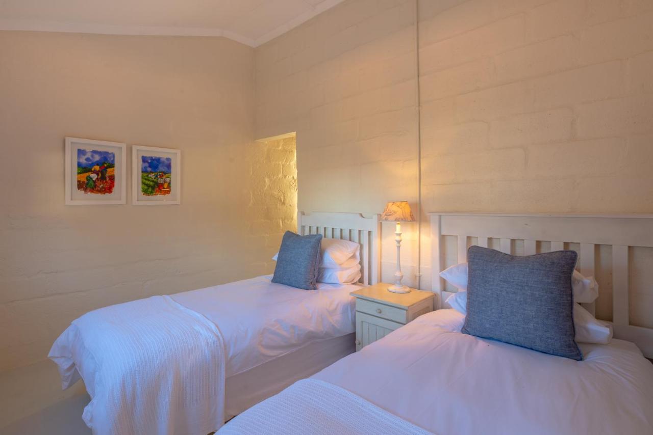 Honeyrock Cottages Kleinmond Extérieur photo