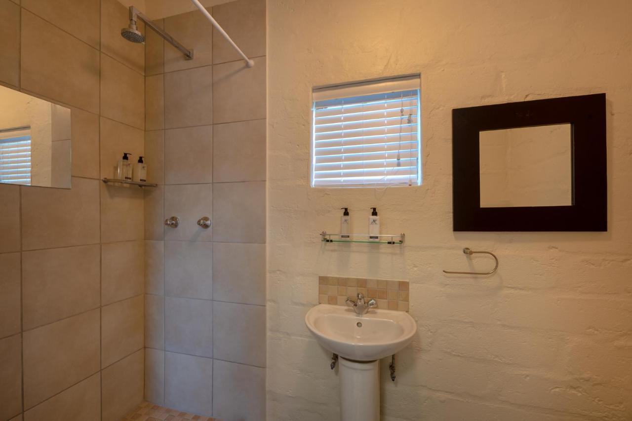 Honeyrock Cottages Kleinmond Extérieur photo