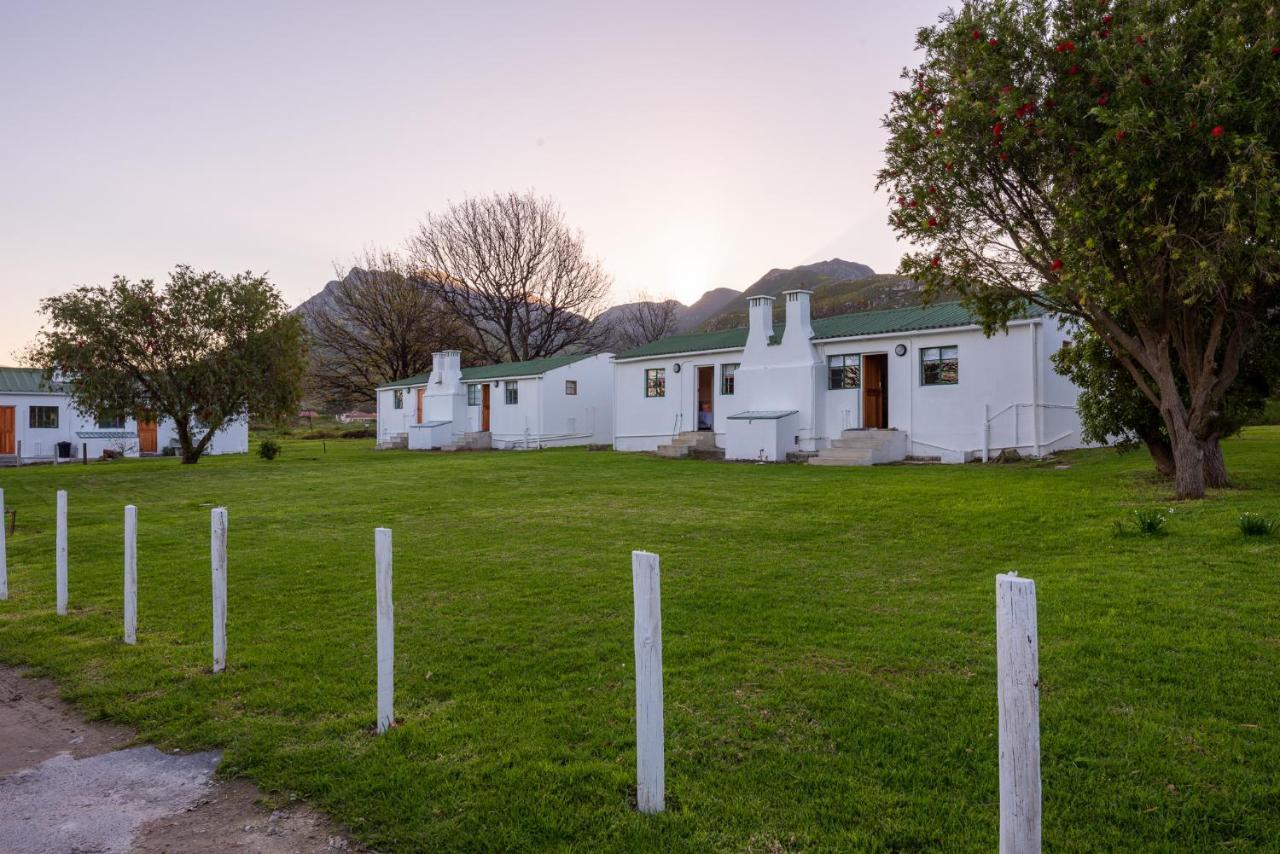 Honeyrock Cottages Kleinmond Extérieur photo